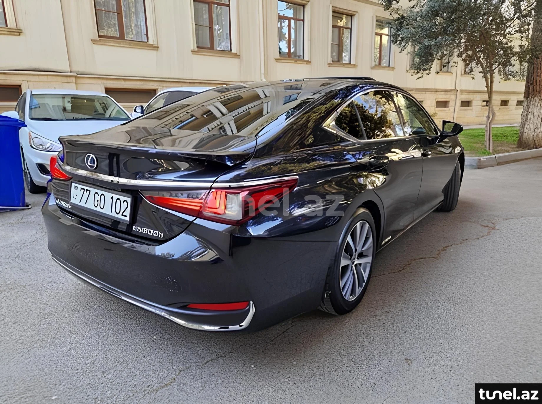 Lexus ES 300h 2021