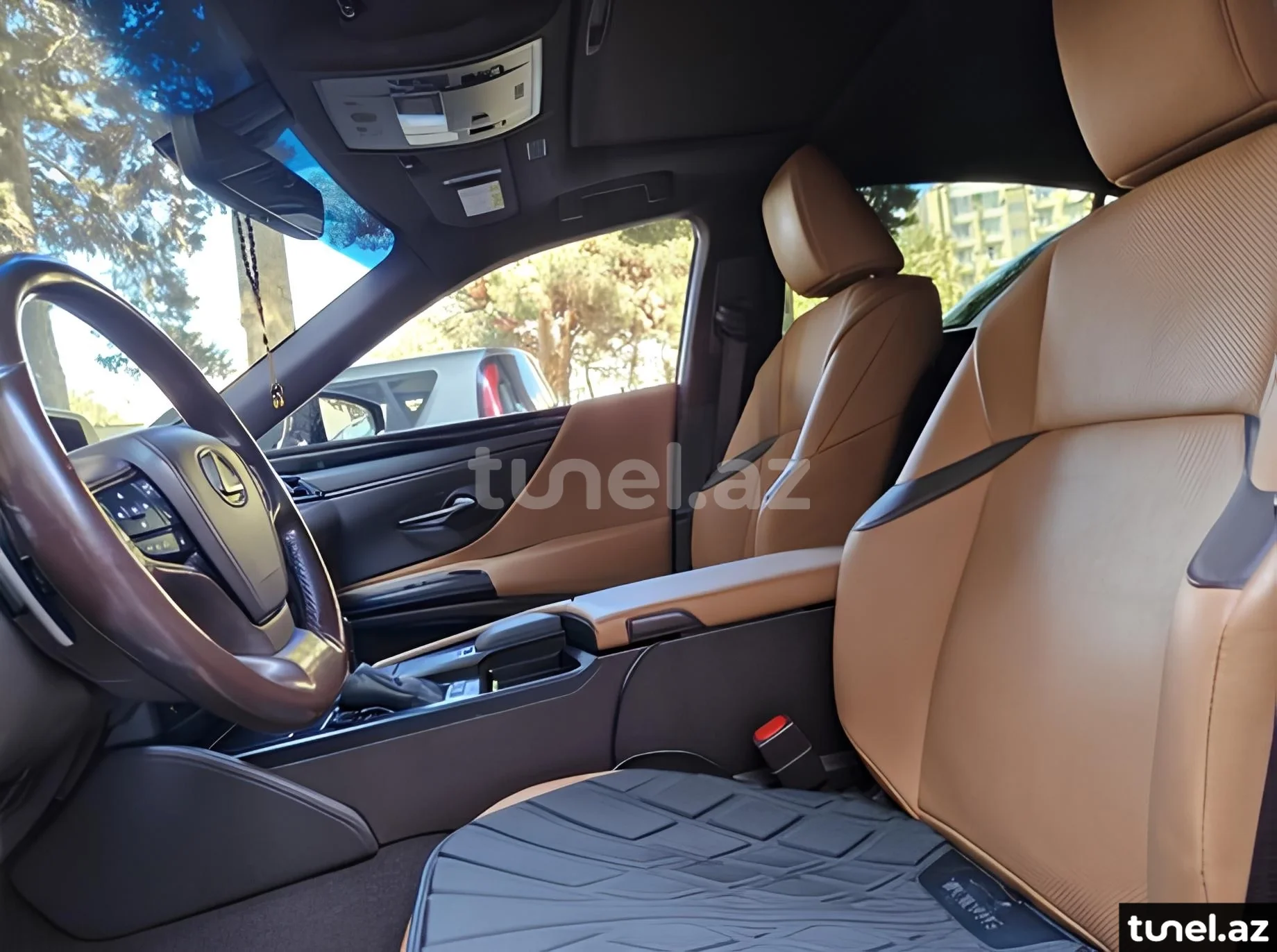 Lexus ES 300h 2021
