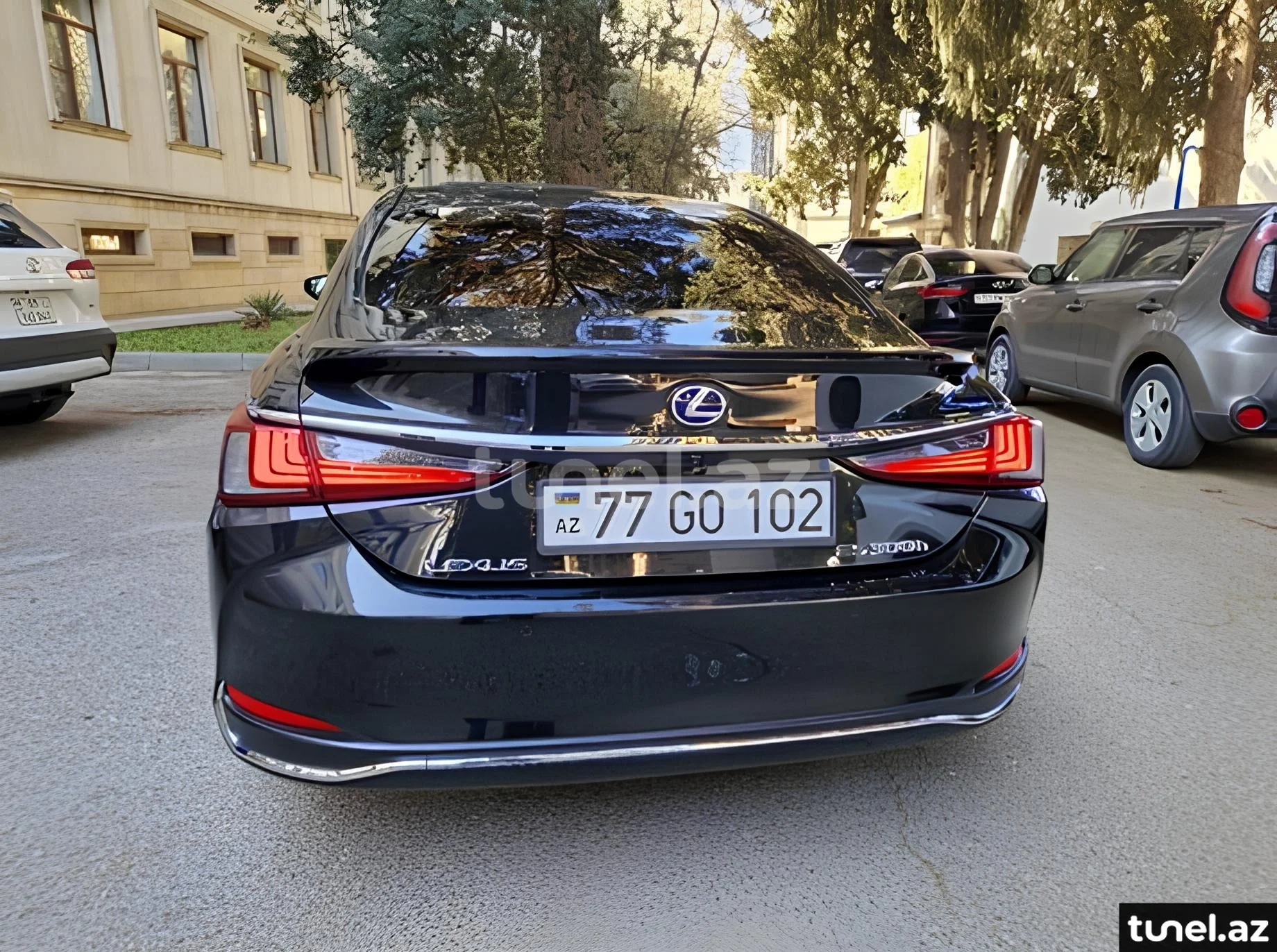 Lexus ES 300h 2021