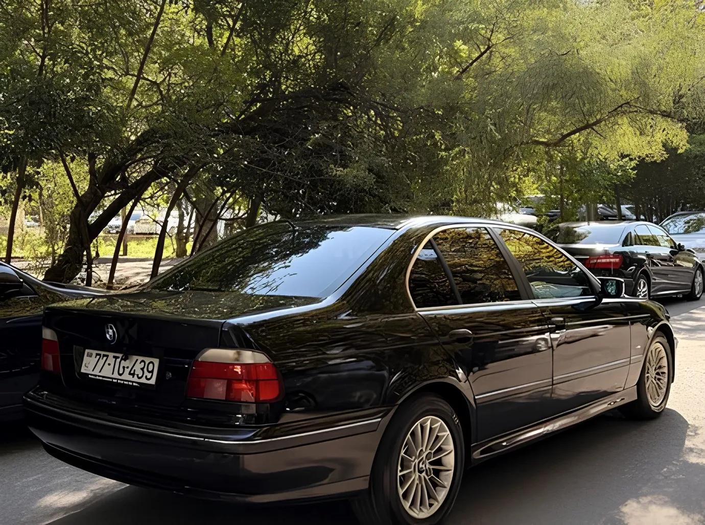 BMW 523, 2.5 L, 1998 год, 288 000 km, Баку - Цена: 9 000 ₼ - Tunel.az