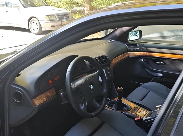 BMW 523, 2.5 L, 1998 год, 288 000 km, Баку - Цена: 9 000 ₼ - Tunel.az