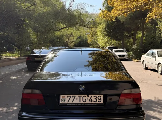 BMW 523, 2.5 L, 1998 год, 288 000 km, Баку - Цена: 9 000 ₼ - Tunel.az