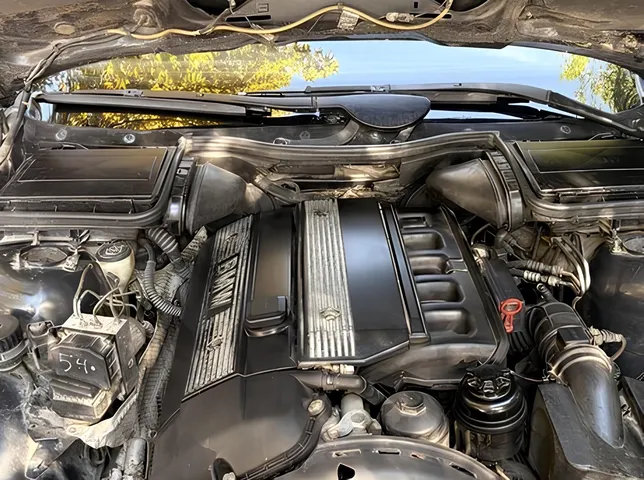 BMW 523, 2.5 L, 1998 год, 288 000 km, Баку - Цена: 9 000 ₼ - Tunel.az