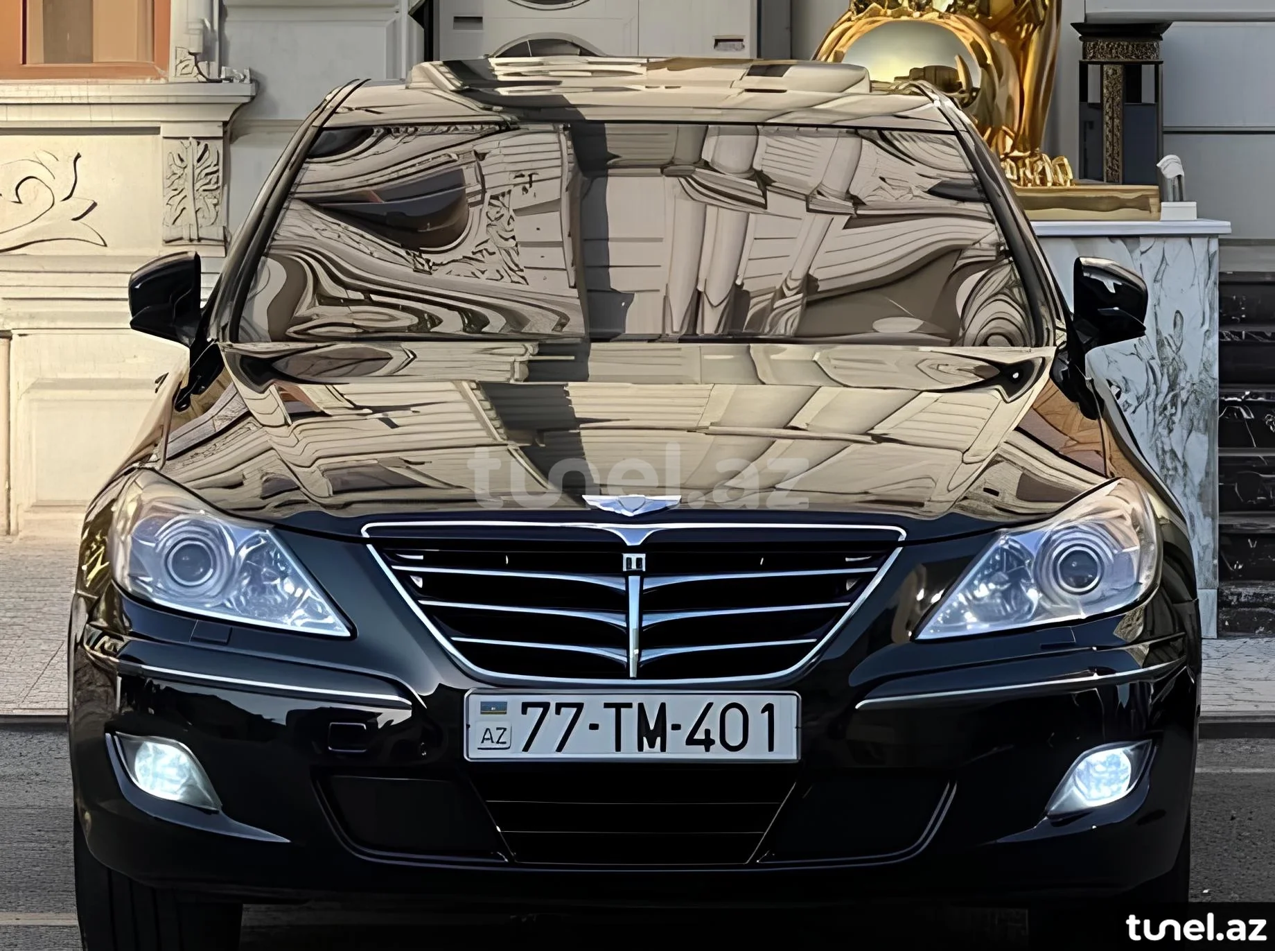 Hyundai Genesis 2010