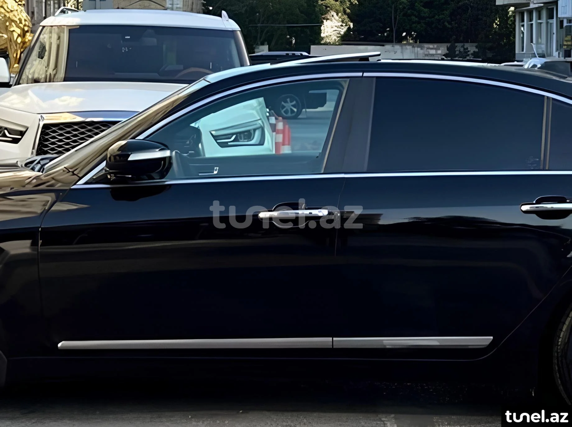 Hyundai Genesis 2010