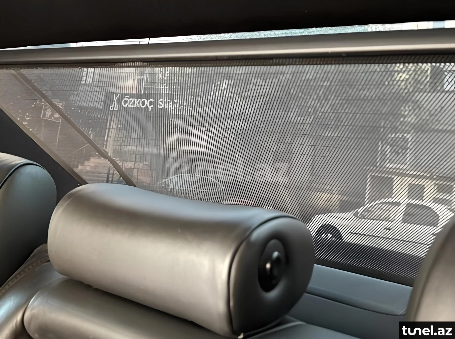 Hyundai Genesis 2010