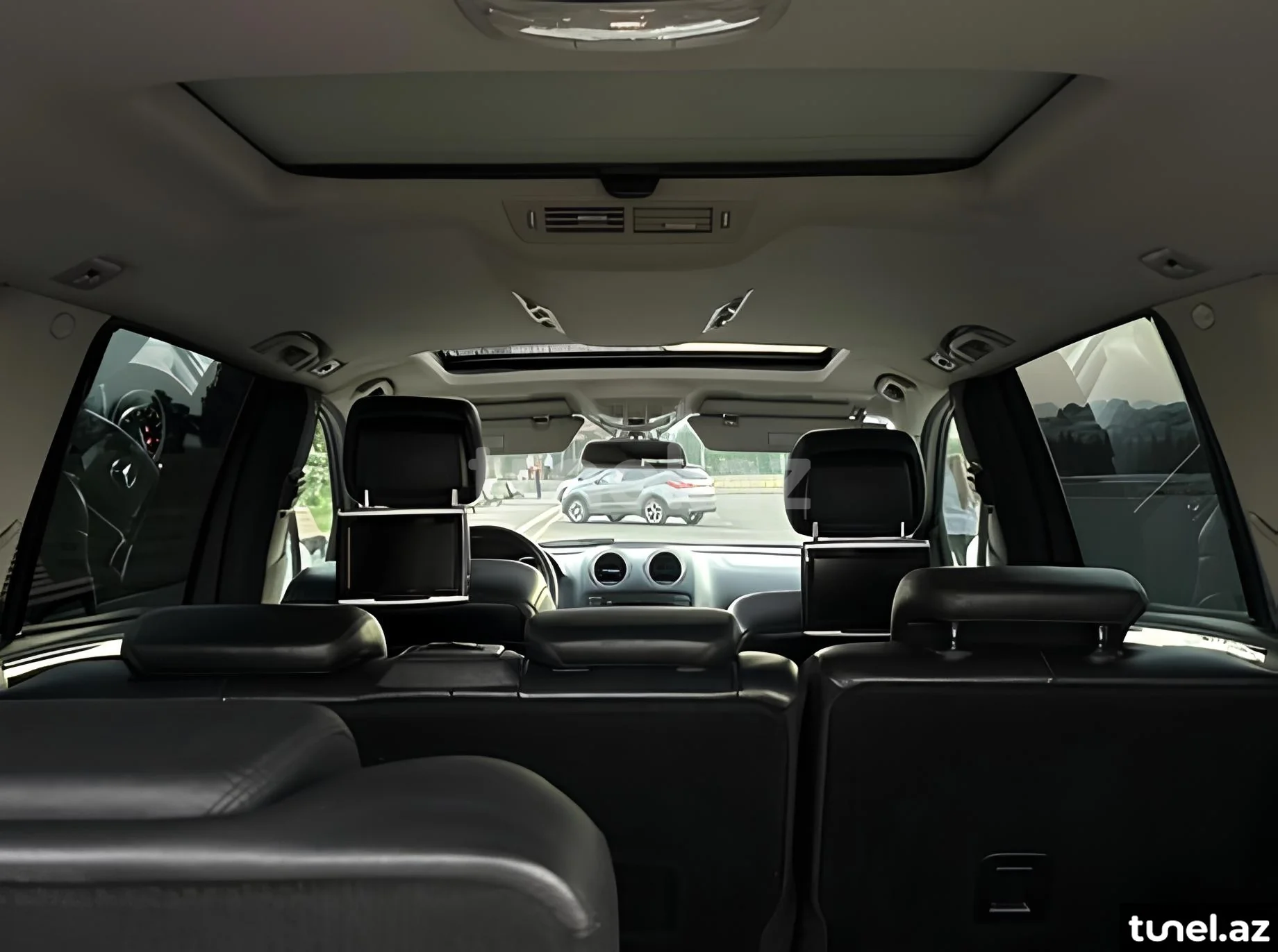 Mercedes GL 550 4MATIC 2011