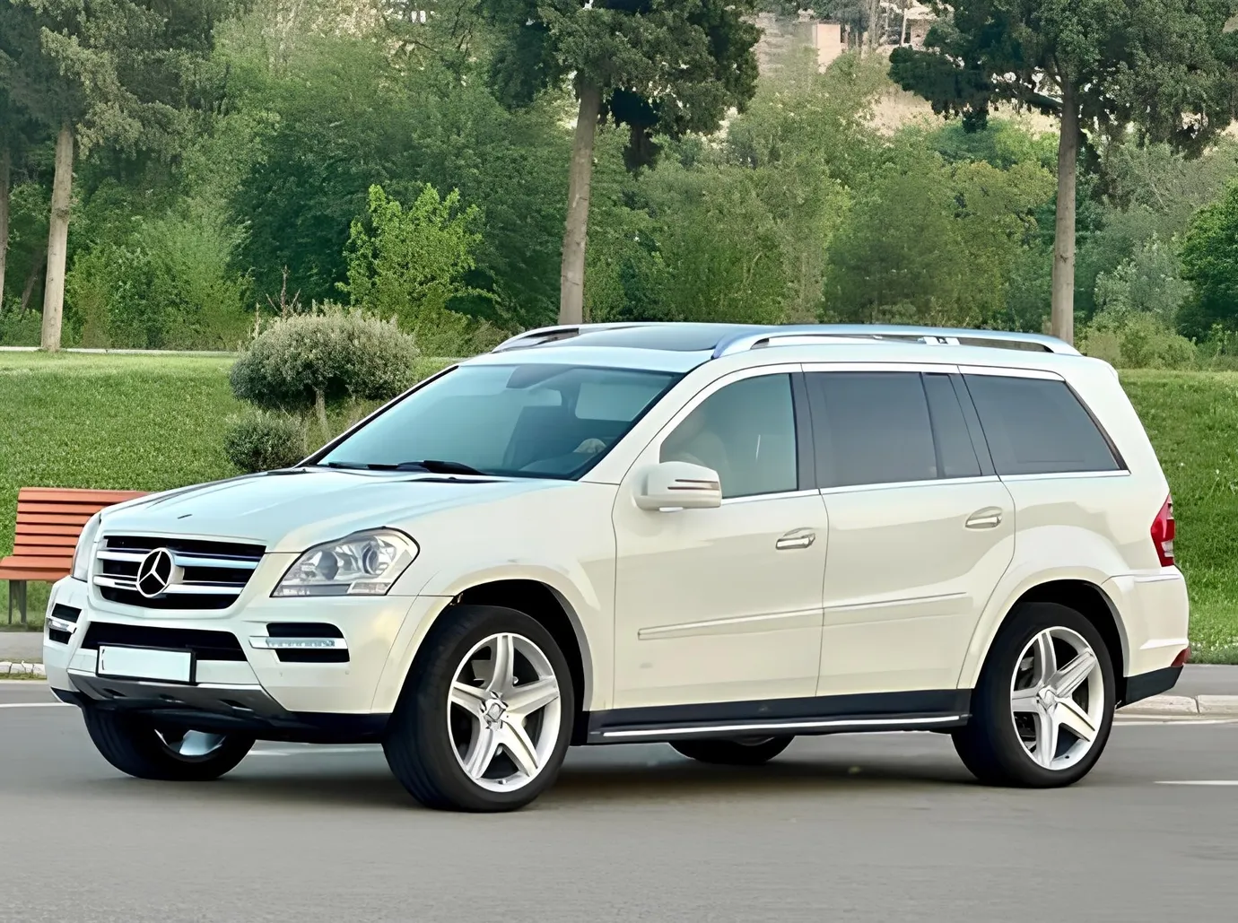 Mercedes GL 550 4MATIC, 5.5 L, 2011 year, 165 000 km, Ganja - Price: 33 000 ₼ - Tunel.az