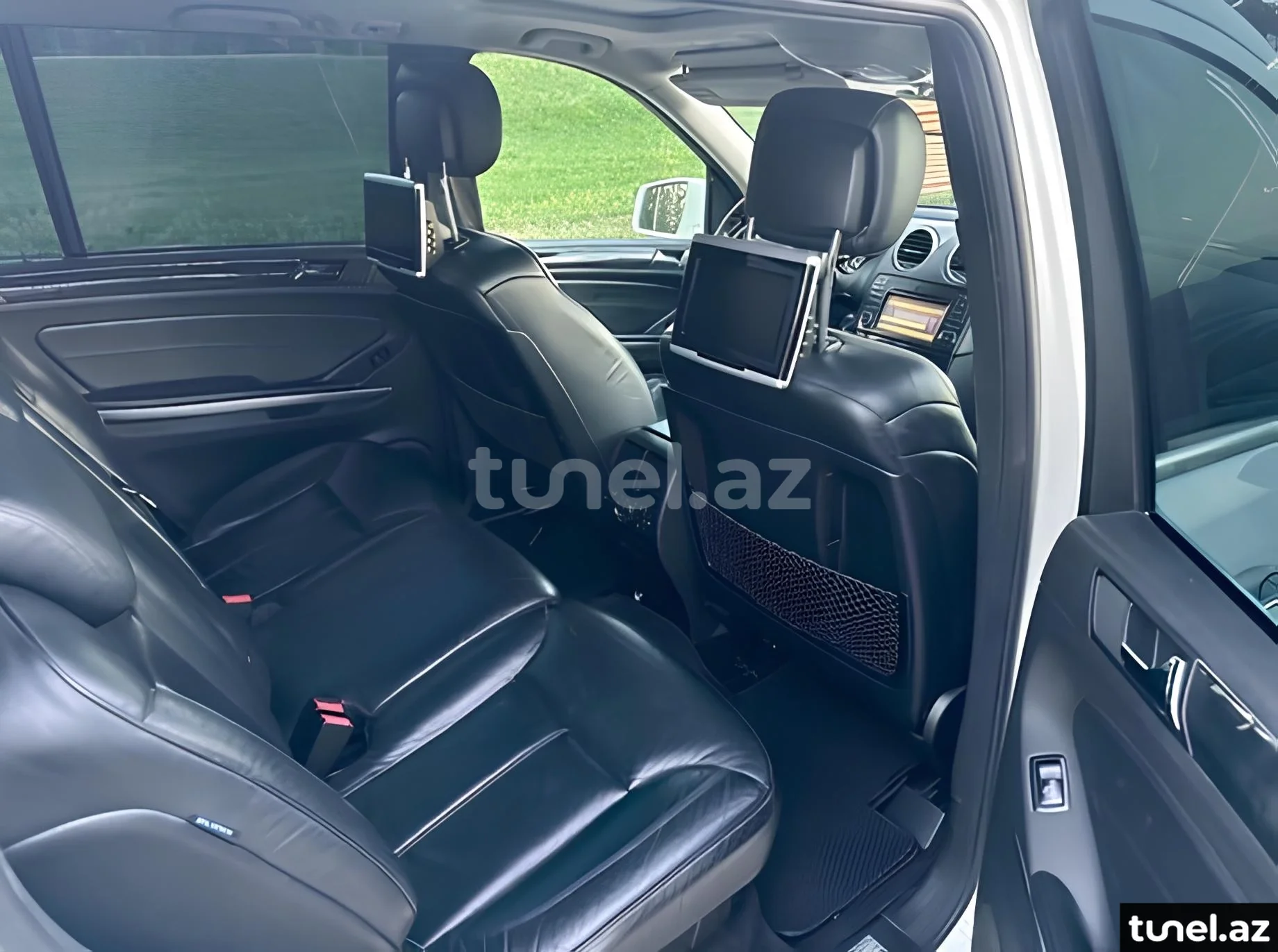 Mercedes GL 550 4MATIC 2011