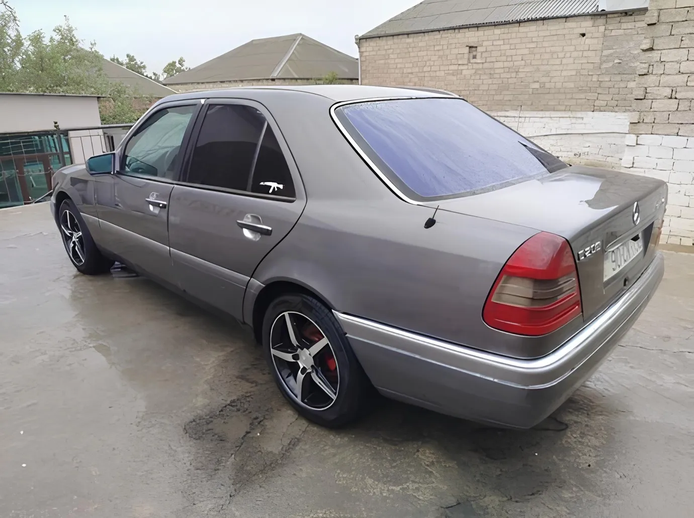 Mercedes C 180, 1.8 L, 1995 i̇l, 235 142 km, Bakı - Qiymət: 7 200 ₼ - Tunel.az