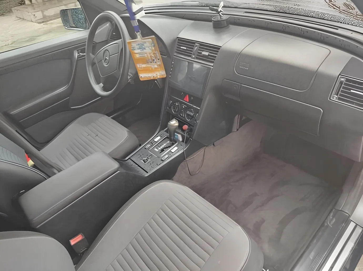 Mercedes C 180, 1.8 L, 1995 i̇l, 235 142 km, Bakı - Qiymət: 7 200 ₼ - Tunel.az