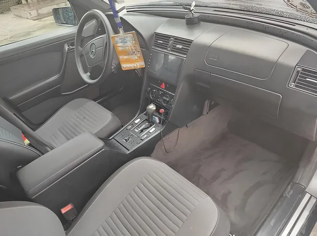 Mercedes C 180, 1.8 L, 1995 i̇l, 235 142 km, Bakı - Qiymət: 7 200 ₼ - Tunel.az