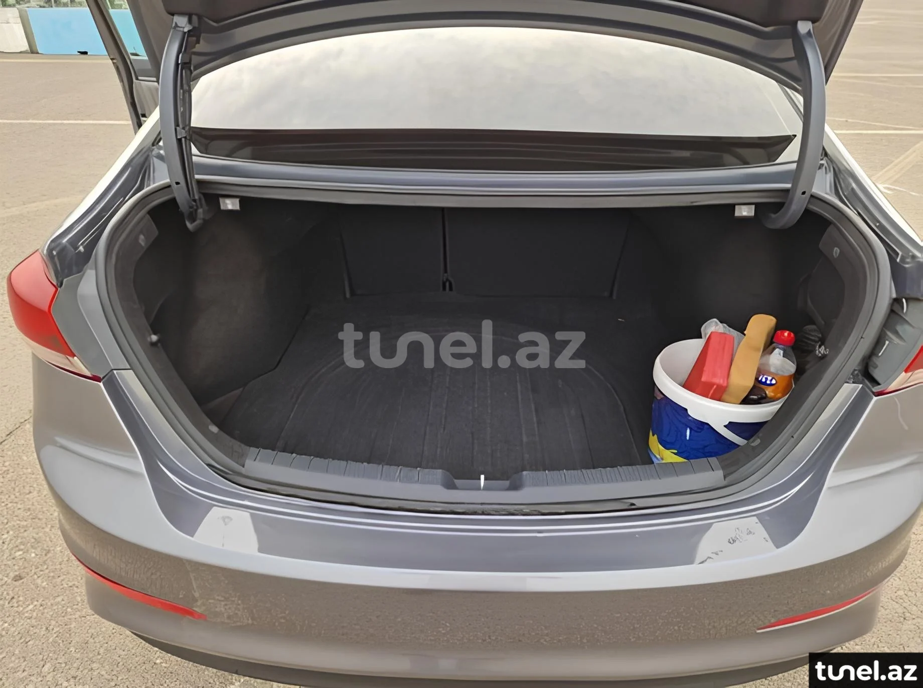 Hyundai Elantra 2018