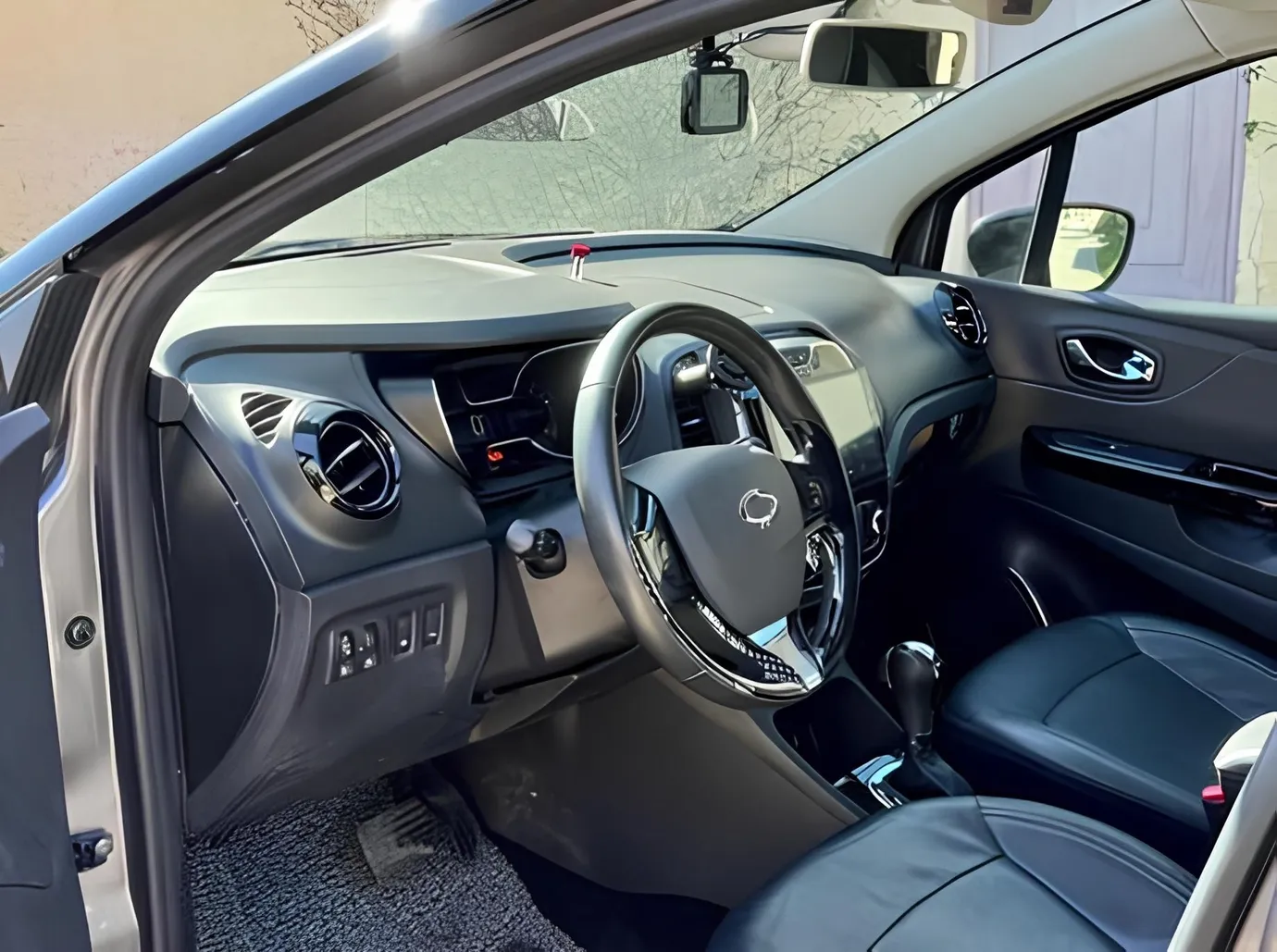 Renault Kaptur, 1.5 L, 2015 yıl, 185 750 km, Baku - Fiyat: 16 800 ₼ - Tunel.az