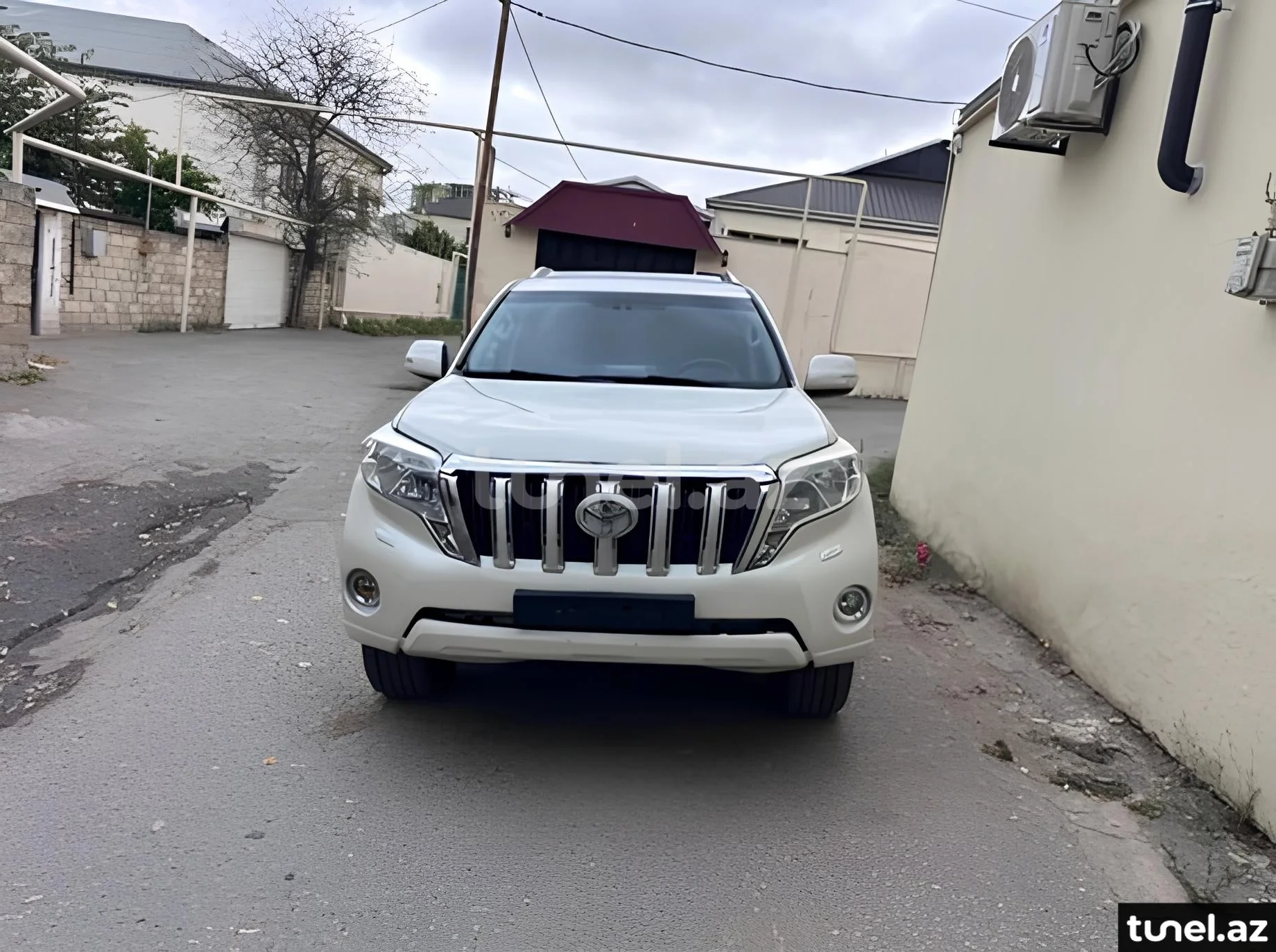 Toyota Land Cruiser Prado 2013