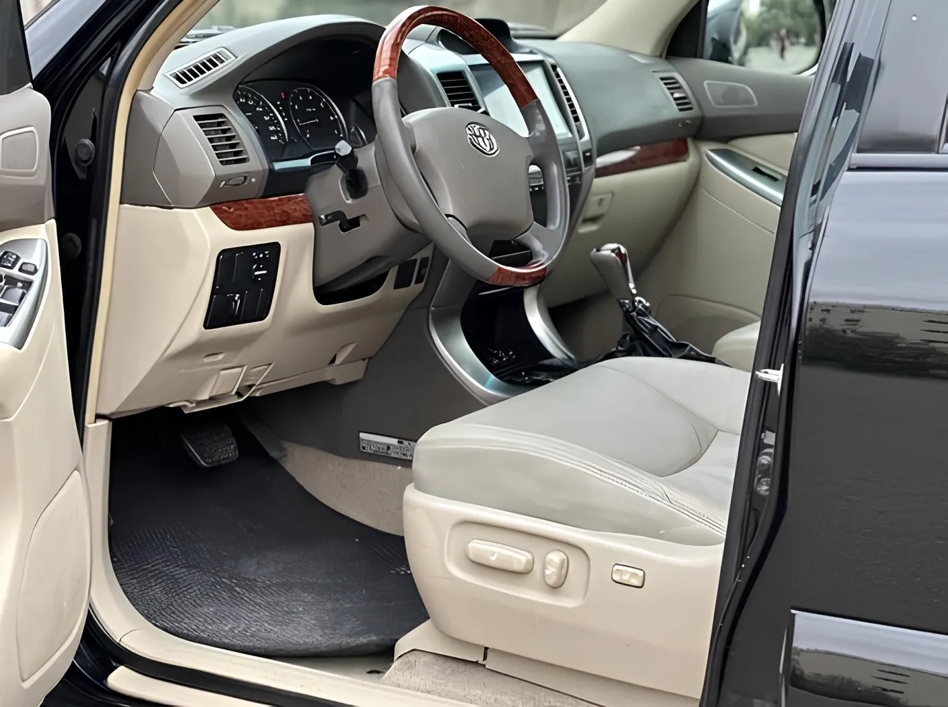 Toyota Land Cruiser Prado, 4.0 L, 2004 year, 196 000 km, Ganja - Price: 20 400 ₼ - Tunel.az