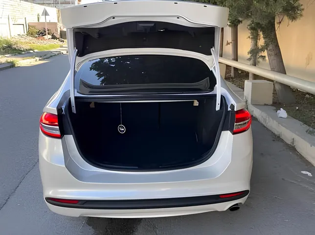 Ford Fusion (North America), 1.5 L, 2018 წელი, 83 000 km, Baku - ფასი: 17 800 ₼ - Tunel.az