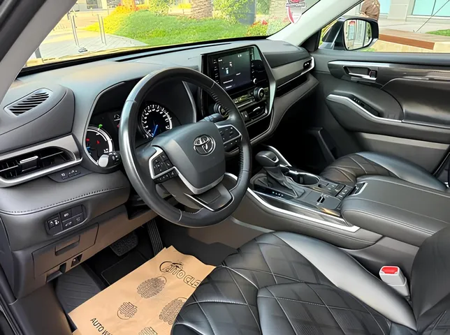 Toyota Highlander, 2.5 L, 2022 year, 62 000 km, Baku - Price: 71 600 ₼ - Tunel.az