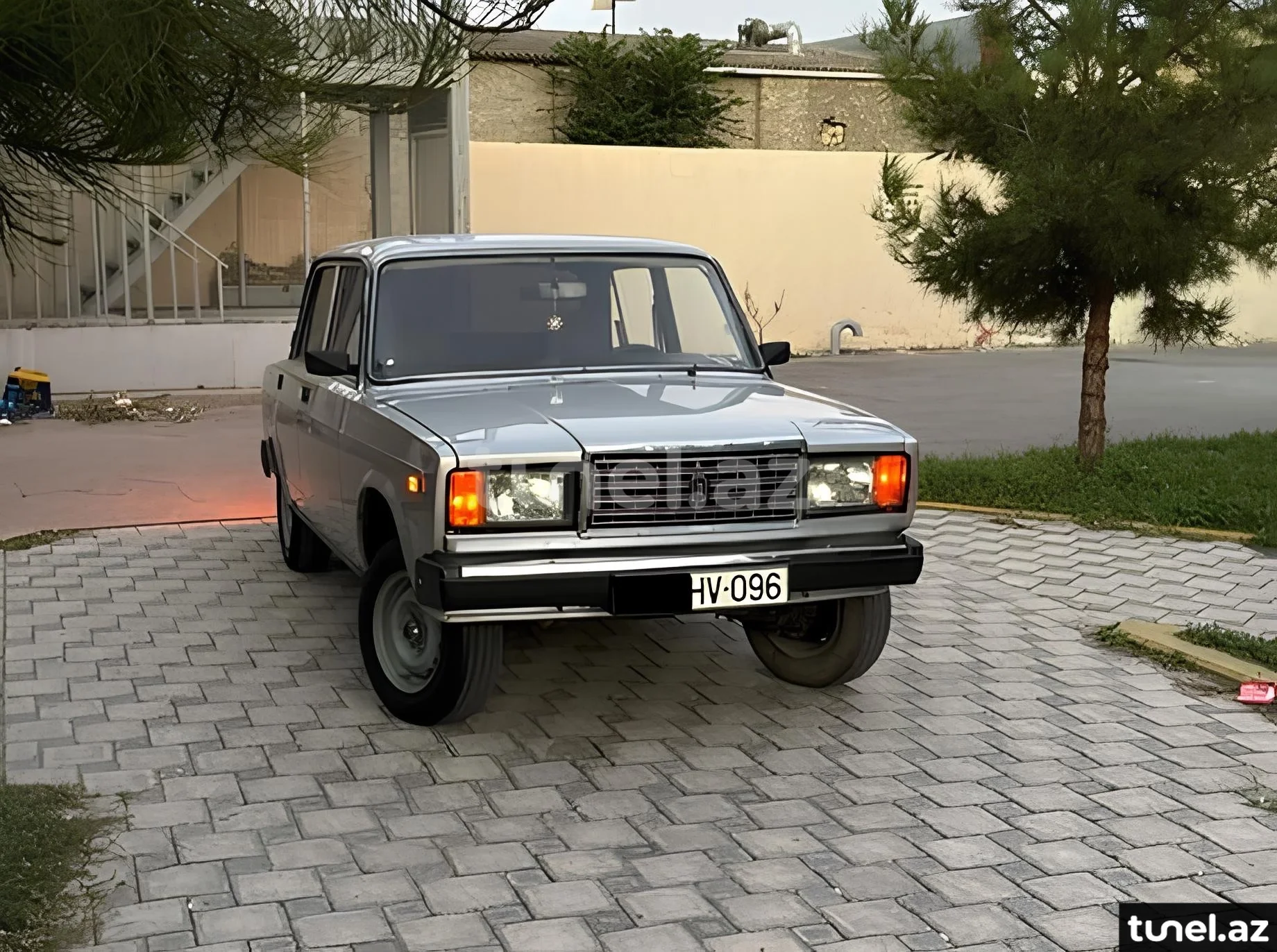 LADA (VAZ) 2107 2011