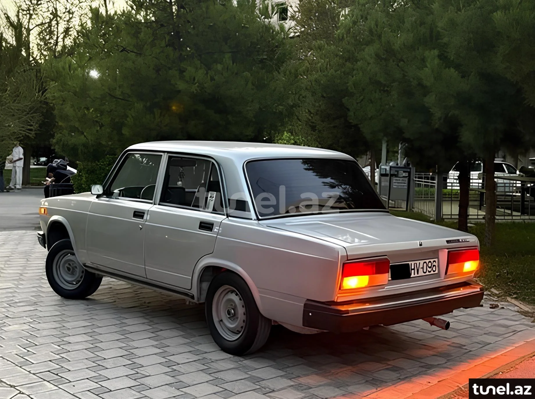 LADA (VAZ) 2107 2011