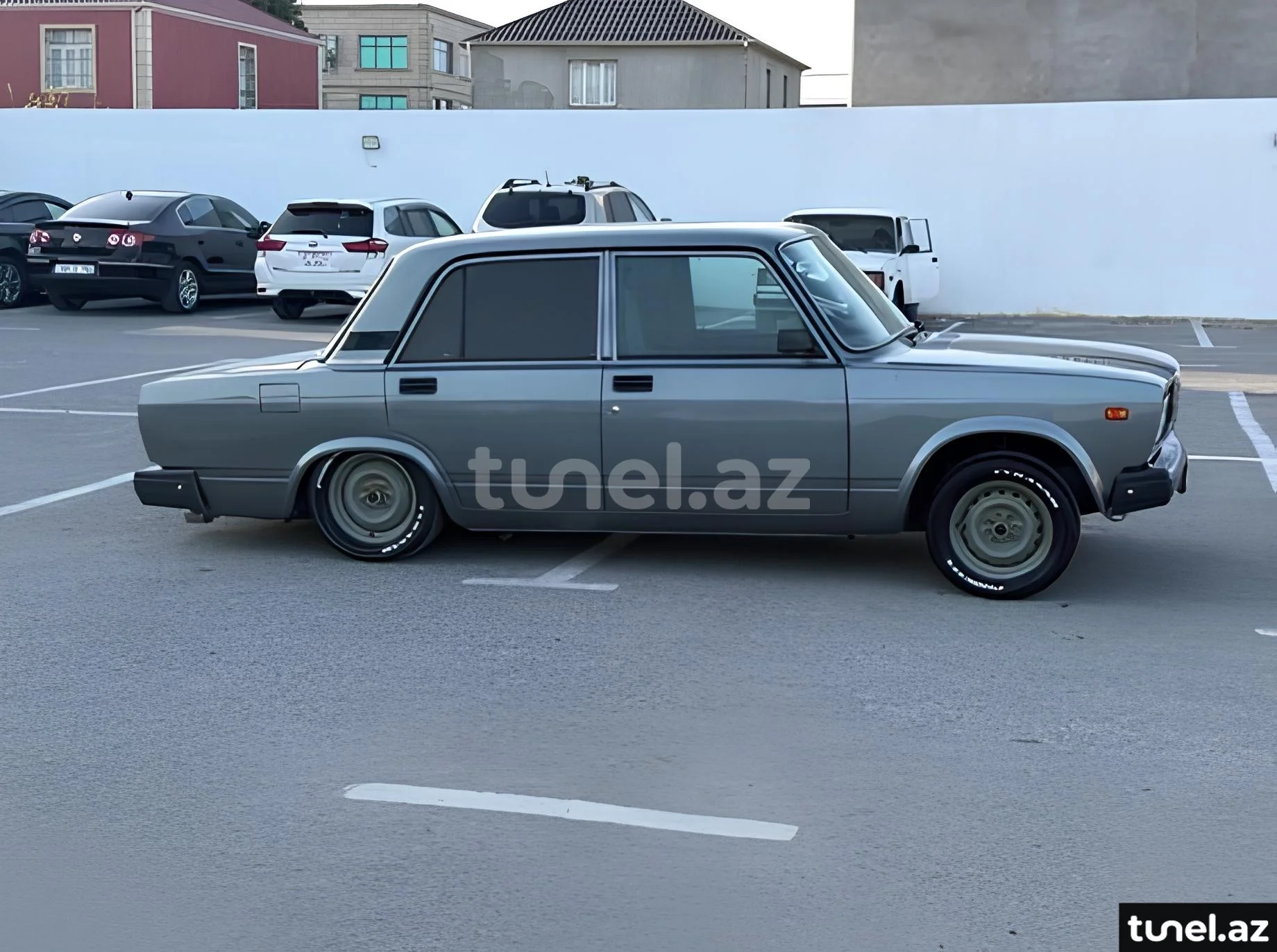 LADA (VAZ) 2107 2011
