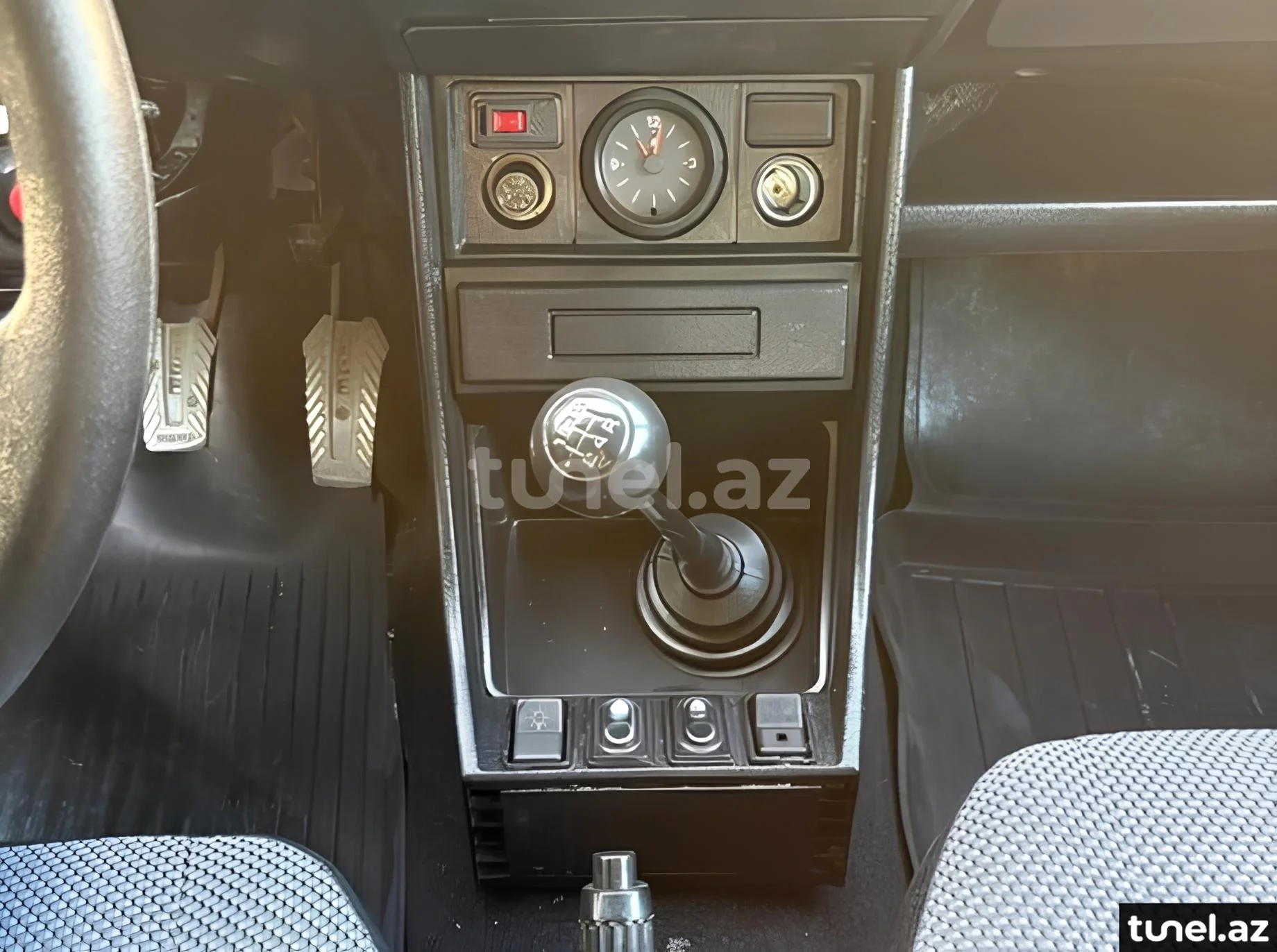 LADA (VAZ) 2107 2011