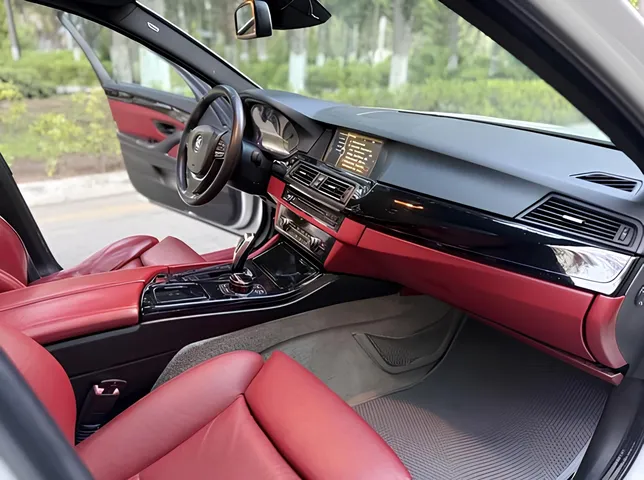 BMW 528, 3.0 L, 2011 год, 270 000 km, Сумгаит - Цена: 25 900 ₼ - Tunel.az