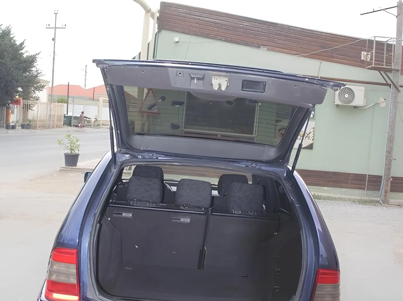 Mercedes C 180, 1.8 L, 1998 year, 298 476 km, Baku - Price: 8 700 ₼ - Tunel.az