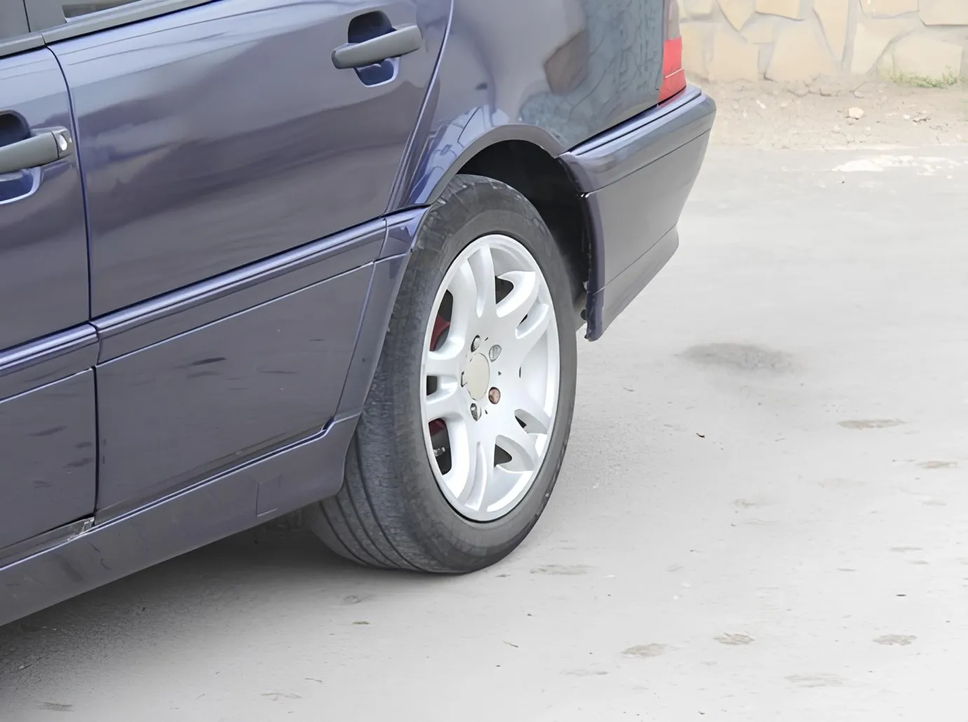 Mercedes C 180, 1.8 L, 1998 year, 298 476 km, Baku - Price: 8 700 ₼ - Tunel.az