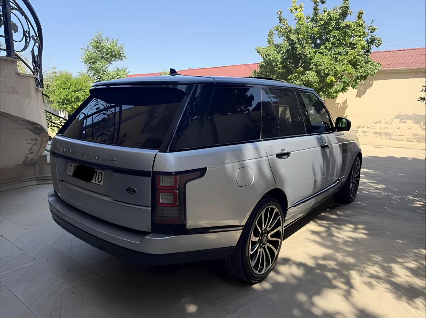 Land Rover Range Rover, 3.0 L, 2016 ano, 190 000 km, Baku - Preço: 50 000 ₼ - Tunel.az