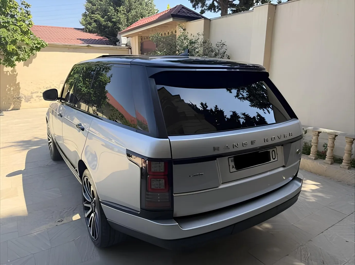 Land Rover Range Rover, 3.0 L, 2016 ano, 190 000 km, Baku - Preço: 50 000 ₼ - Tunel.az