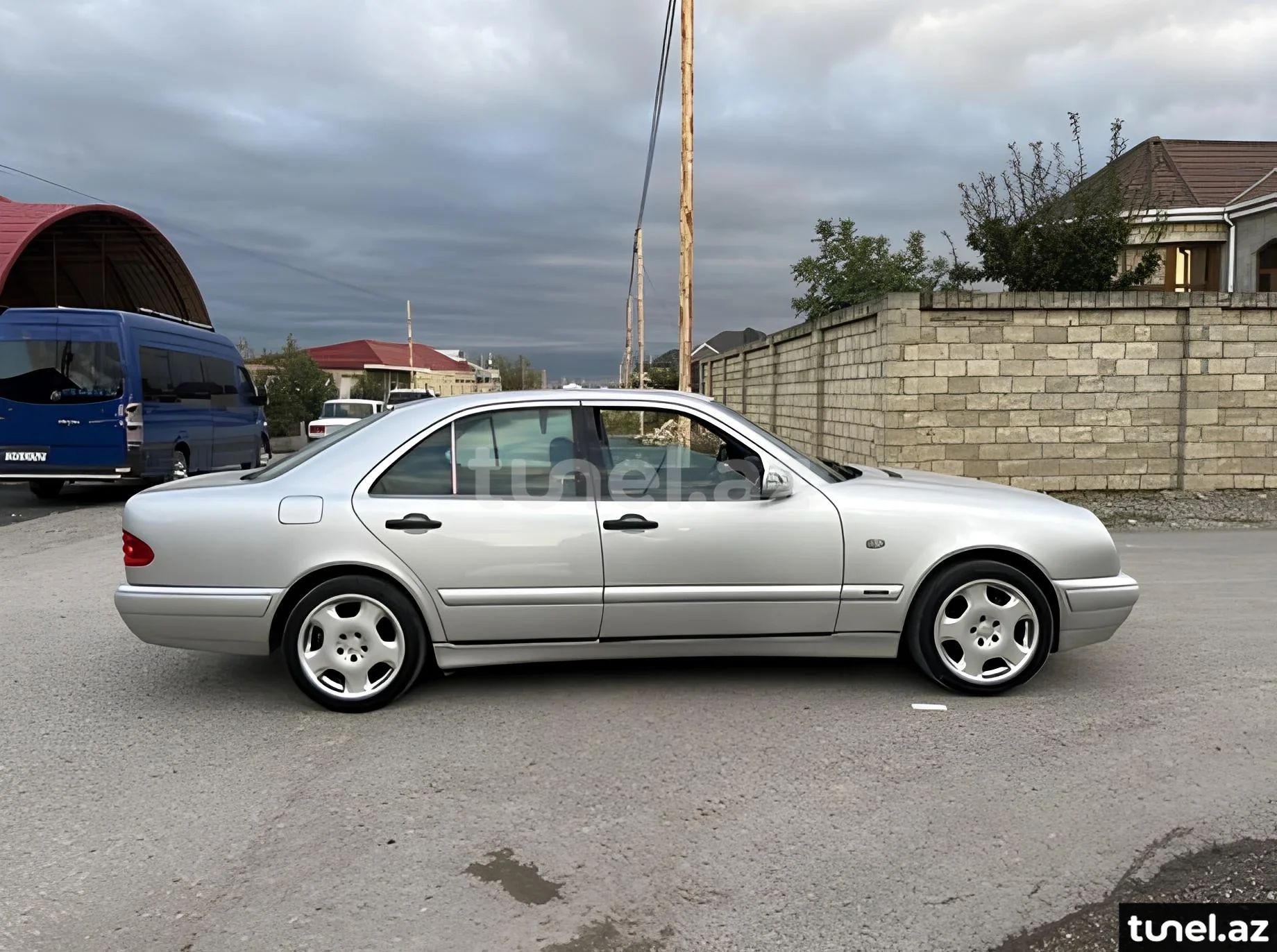 Mercedes E 220 1998