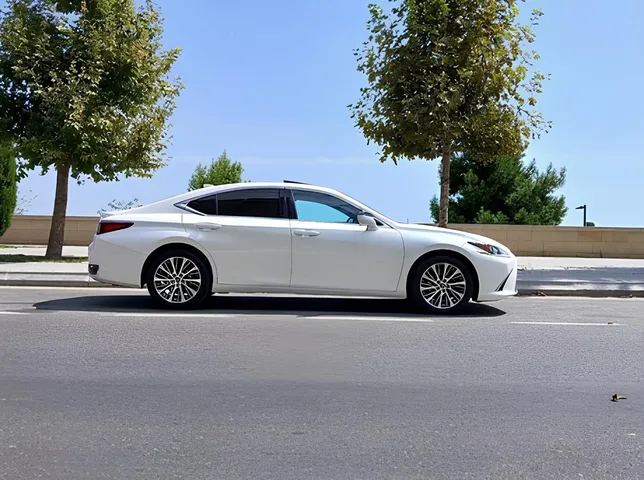 Lexus ES 250, 2.5 L, 2021 year, 135 000 km, Baku - Price: 52 000 ₼ - Tunel.az