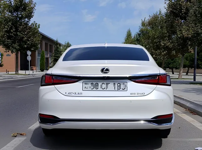 Lexus ES 250, 2.5 L, 2021 year, 135 000 km, Baku - Price: 52 000 ₼ - Tunel.az