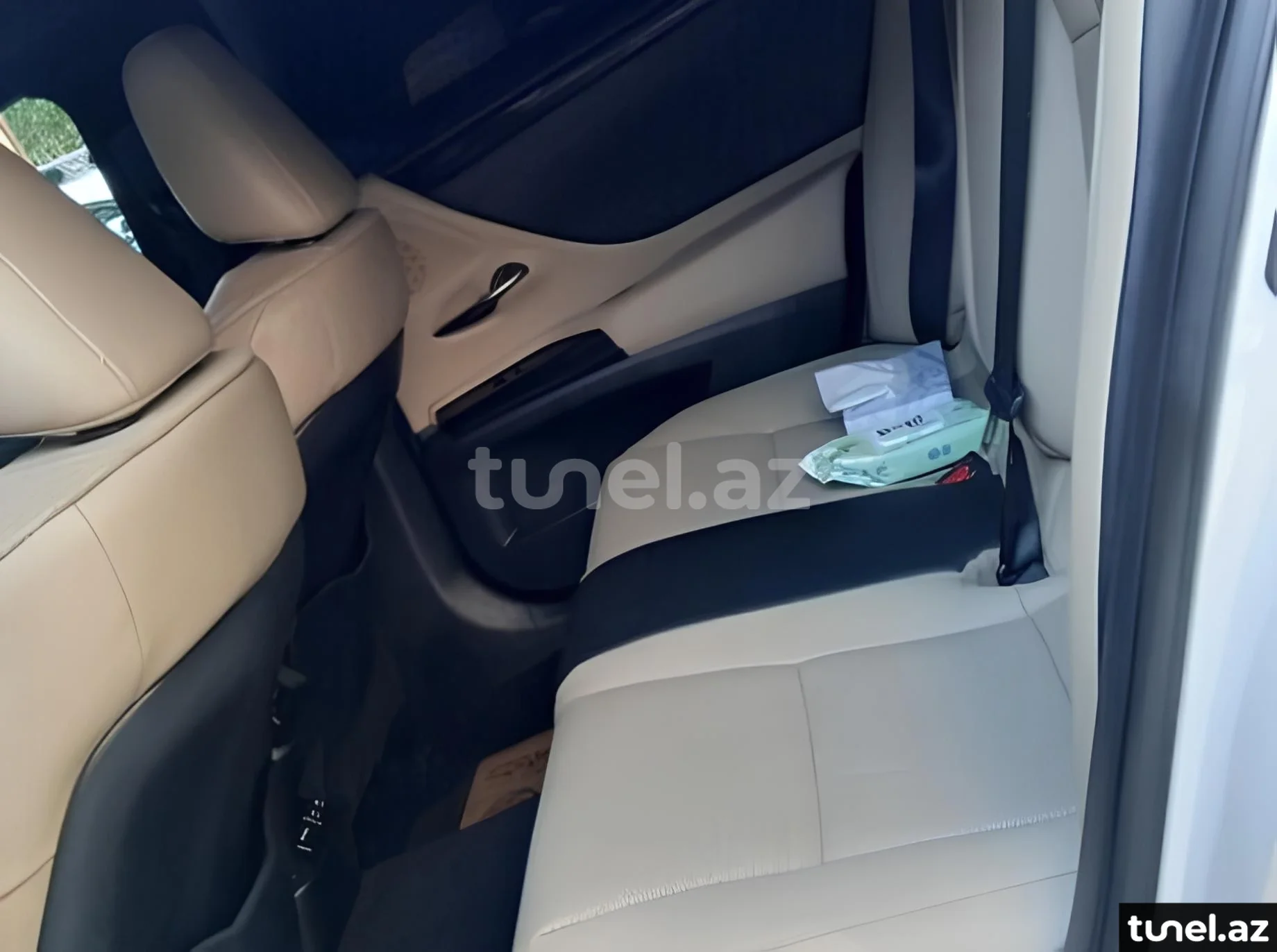 Lexus ES 250 2021