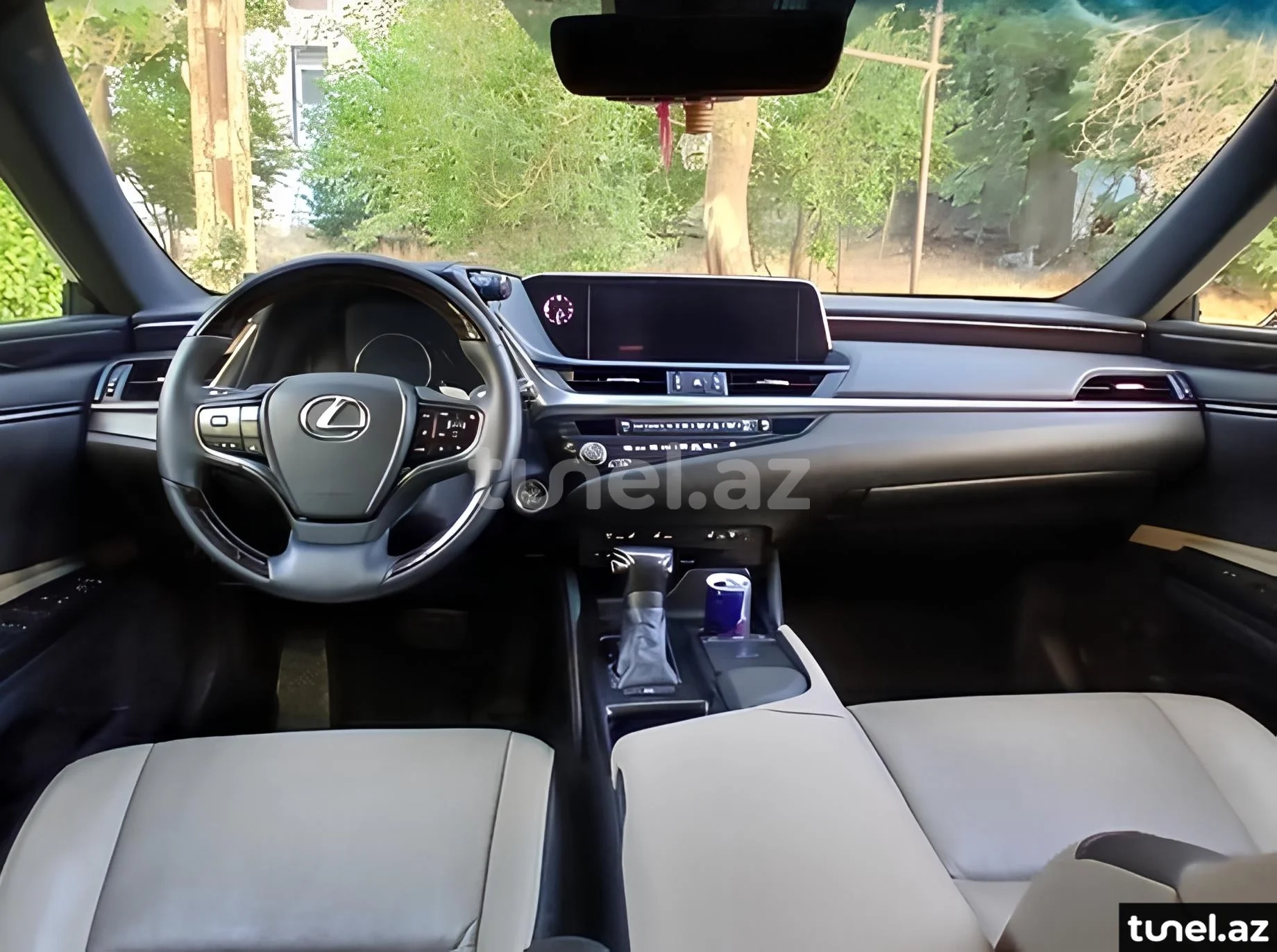 Lexus ES 250 2021