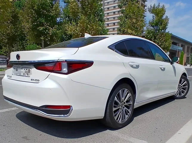 Lexus ES 250, 2.5 L, 2021 year, 135 000 km, Baku - Price: 52 000 ₼ - Tunel.az