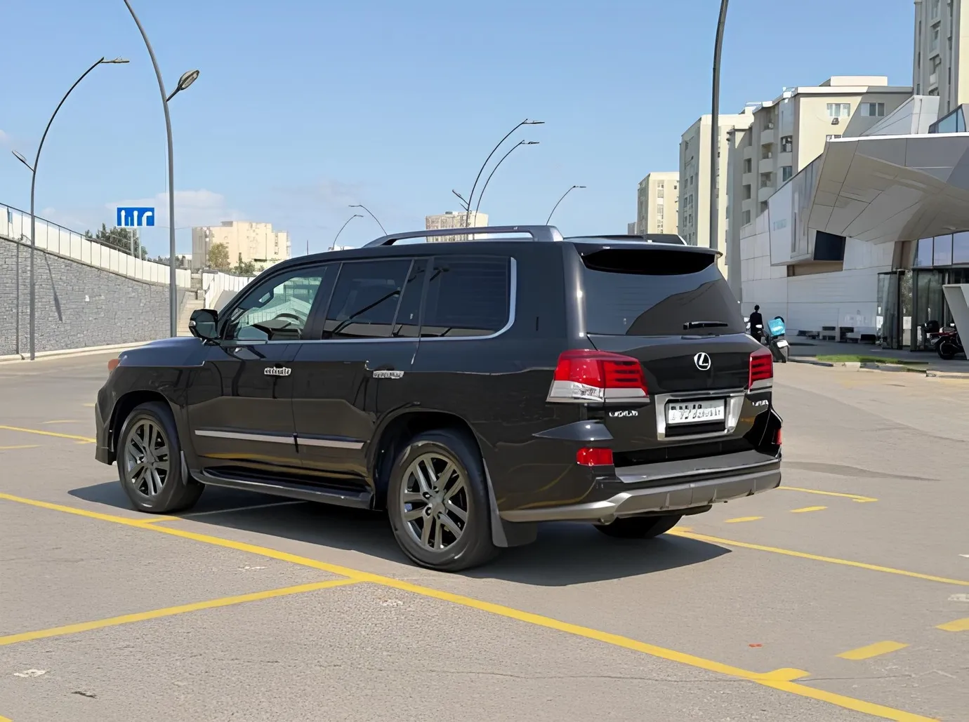 Lexus LX 570, 5.7 L, 2014 жазыңыз жыл, 158 000 km, Baku - Бағасы: 68 500 ₼ - Tunel.az