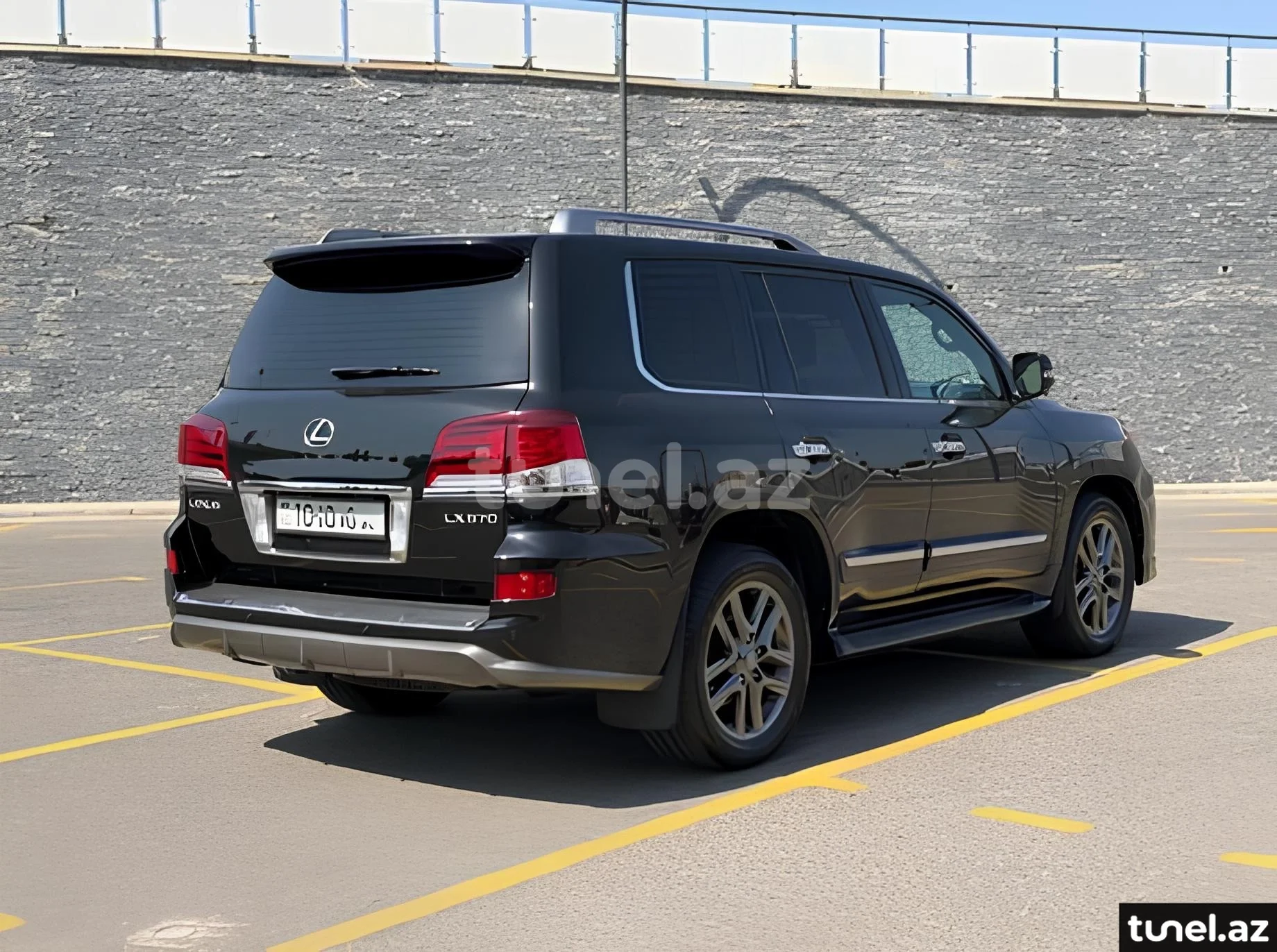 Lexus LX 570 2014