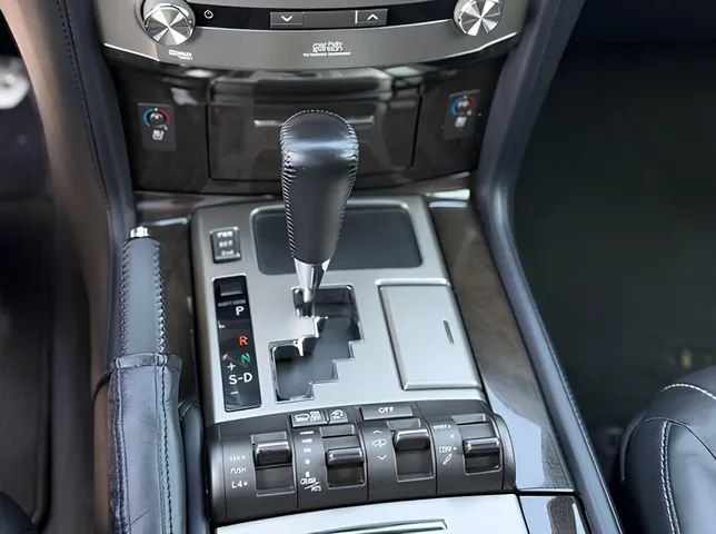 Lexus LX 570, 5.7 L, 2014 жазыңыз жыл, 158 000 km, Baku - Бағасы: 68 500 ₼ - Tunel.az