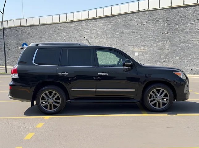 Lexus LX 570, 5.7 L, 2014 жазыңыз жыл, 158 000 km, Baku - Бағасы: 68 500 ₼ - Tunel.az