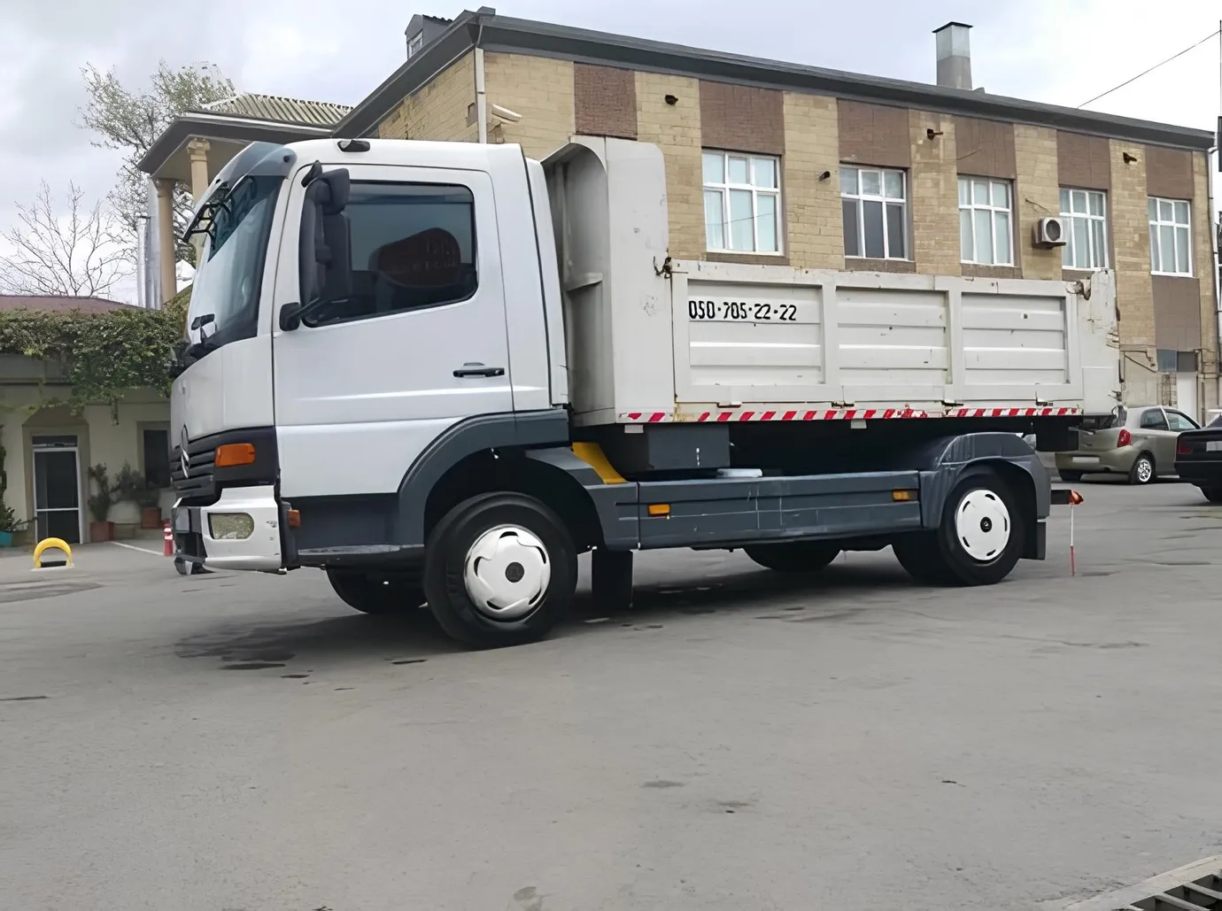 Mercedes Atego 818, 4.3 L, 2001 i̇l, 450 000 km, Bakı - Qiymət: 35 000 ₼ - Tunel.az