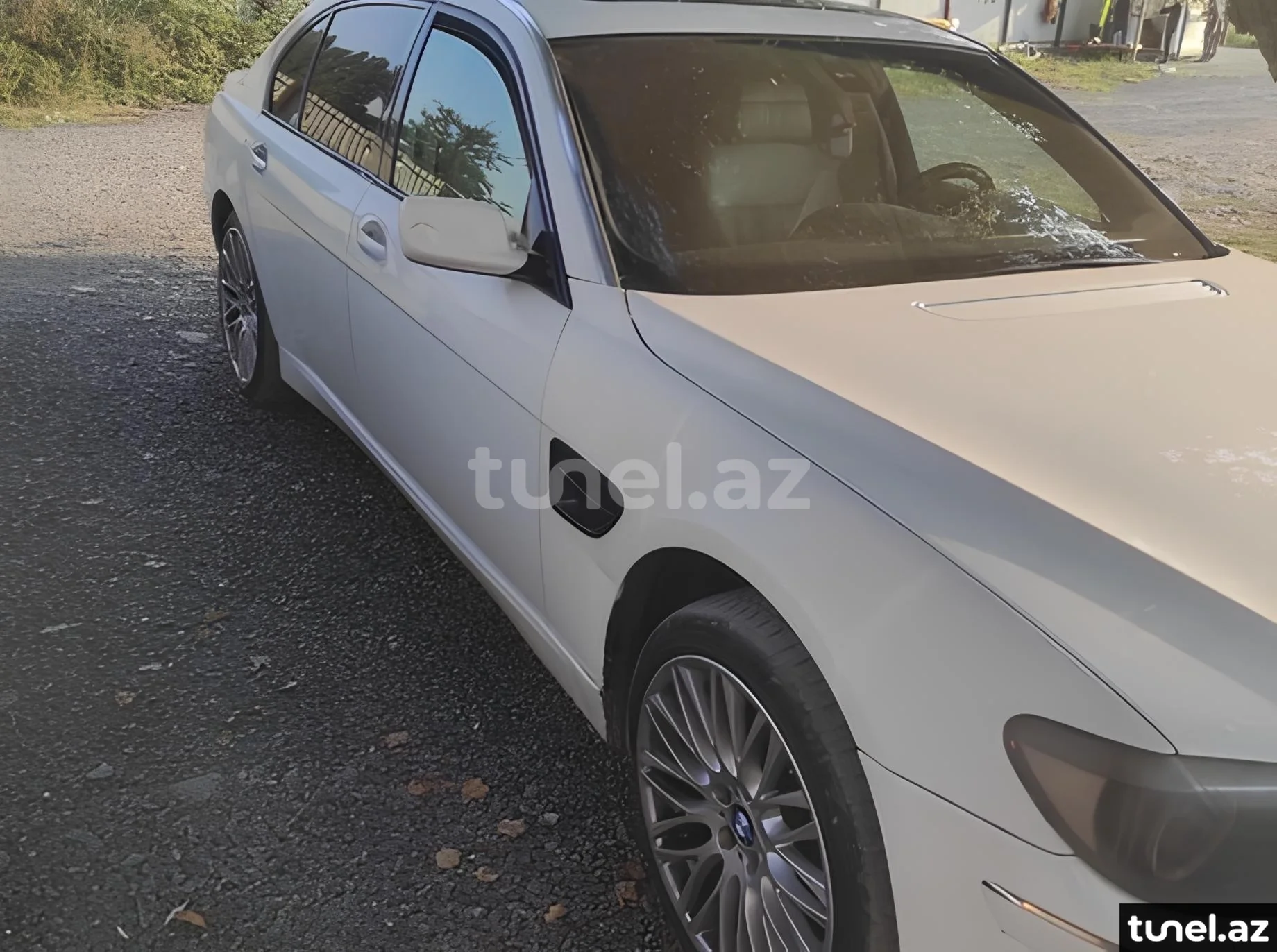 BMW 750 2007