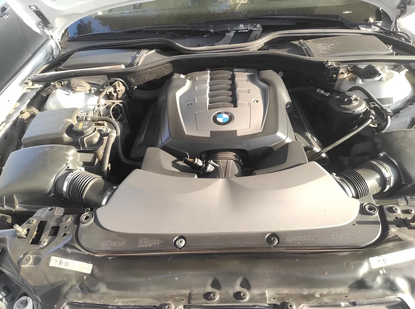 BMW 750, 4.8 L, 2007 год, 285 000 km, Баку - Цена: 15 975 ₼ - Tunel.az