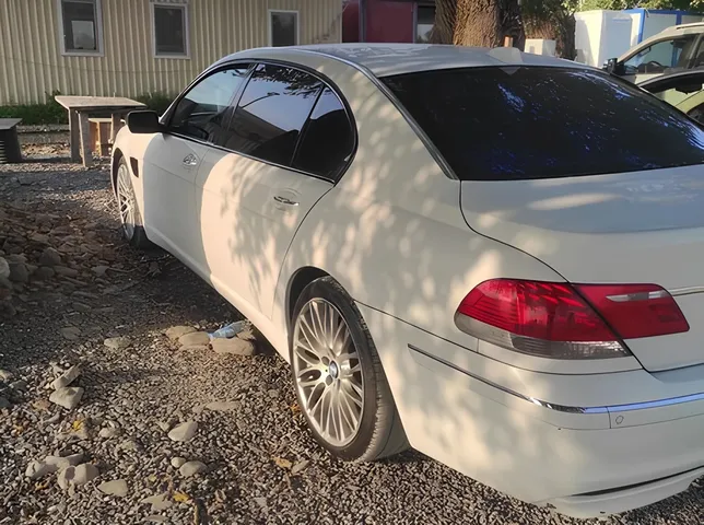 BMW 750, 4.8 L, 2007 год, 285 000 km, Баку - Цена: 15 975 ₼ - Tunel.az