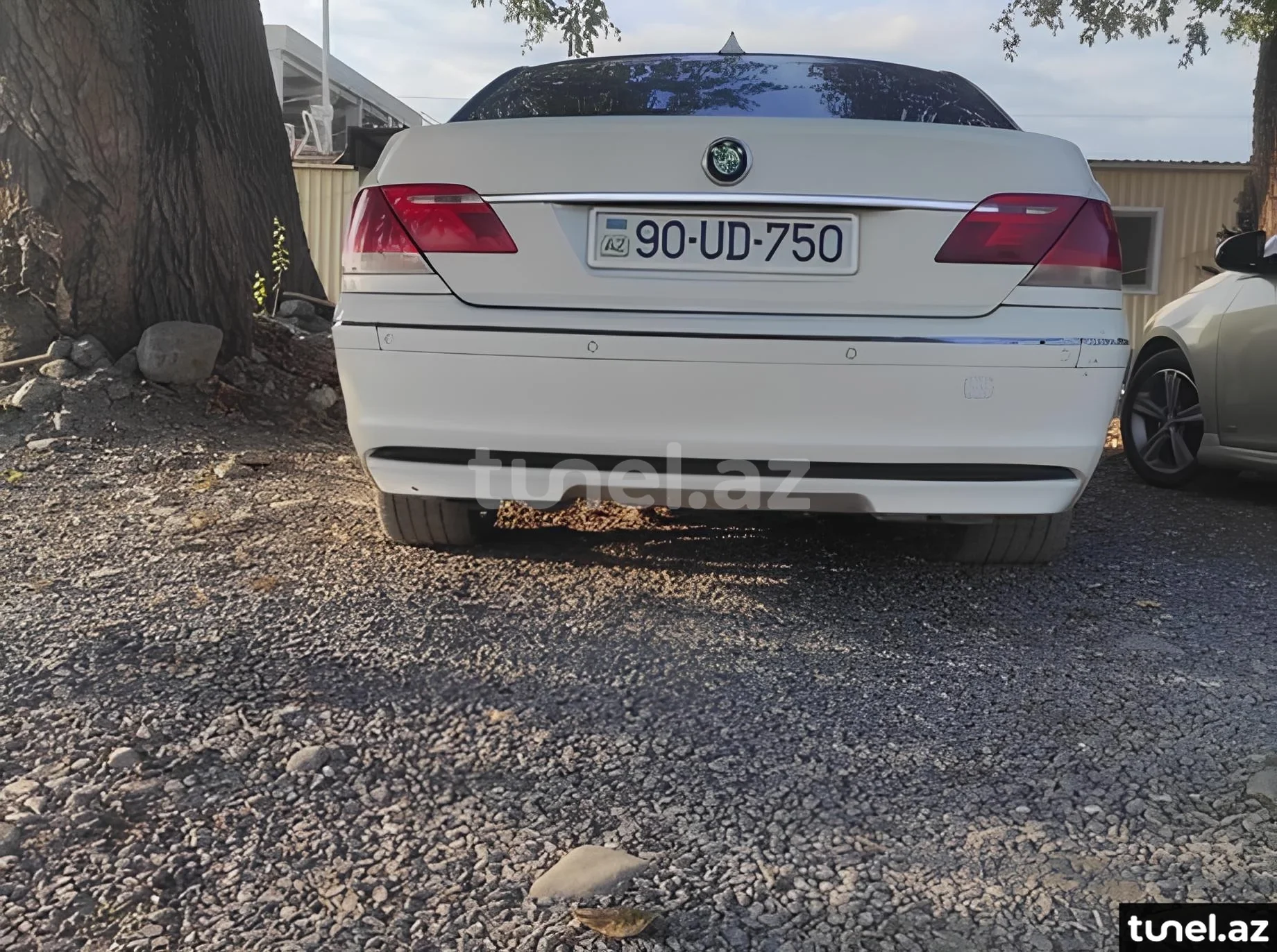 BMW 750 2007