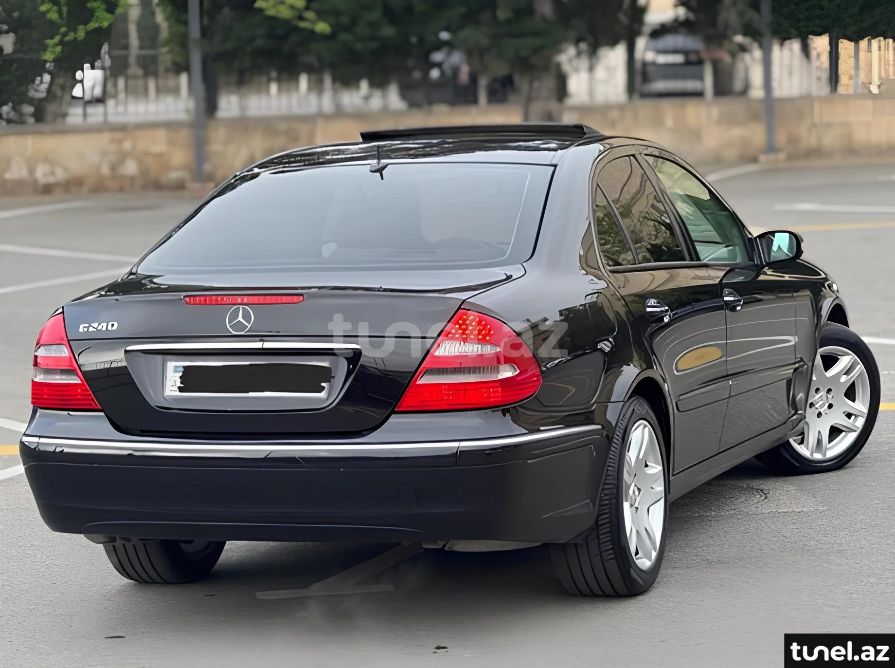 Mercedes E 240 2002