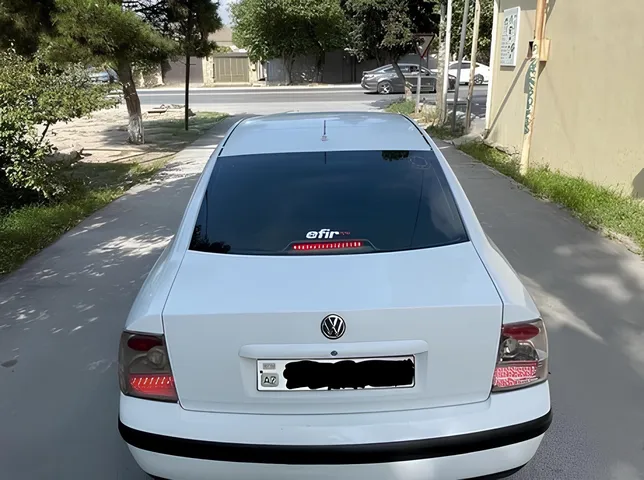 Volkswagen Passat, 2.0 L, 2000 год, 236 000 km, Баку - Цена: 4 700 ₼ - Tunel.az