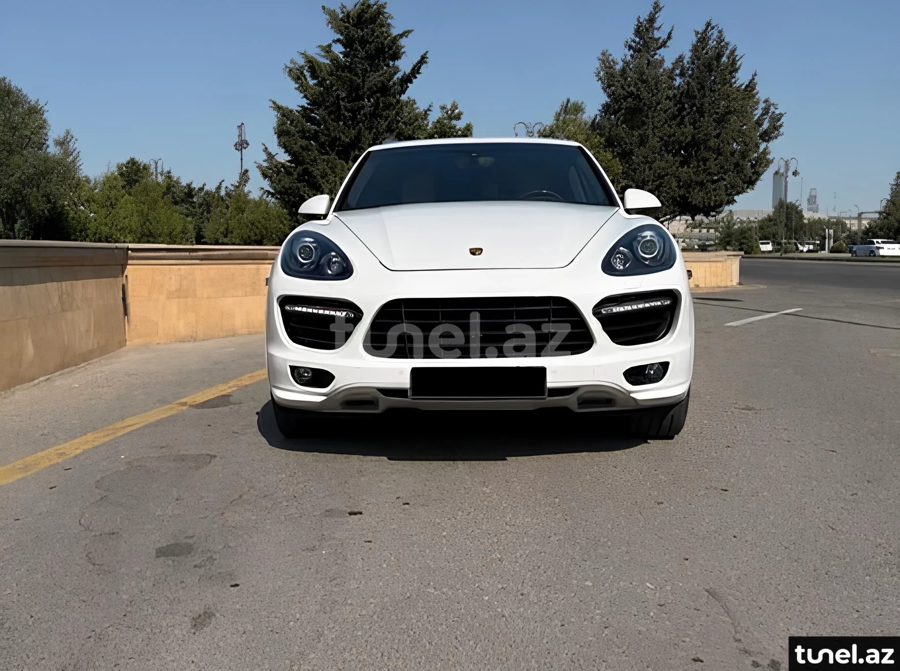 Porsche Cayenne GTS 2012