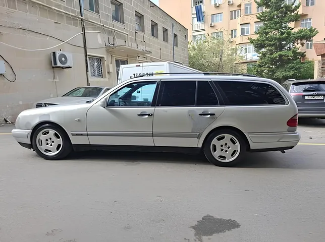 Mercedes E 240, 2.4 L, 1998 year, 421 987 km, Baku - Price: 7 300 ₼ - Tunel.az